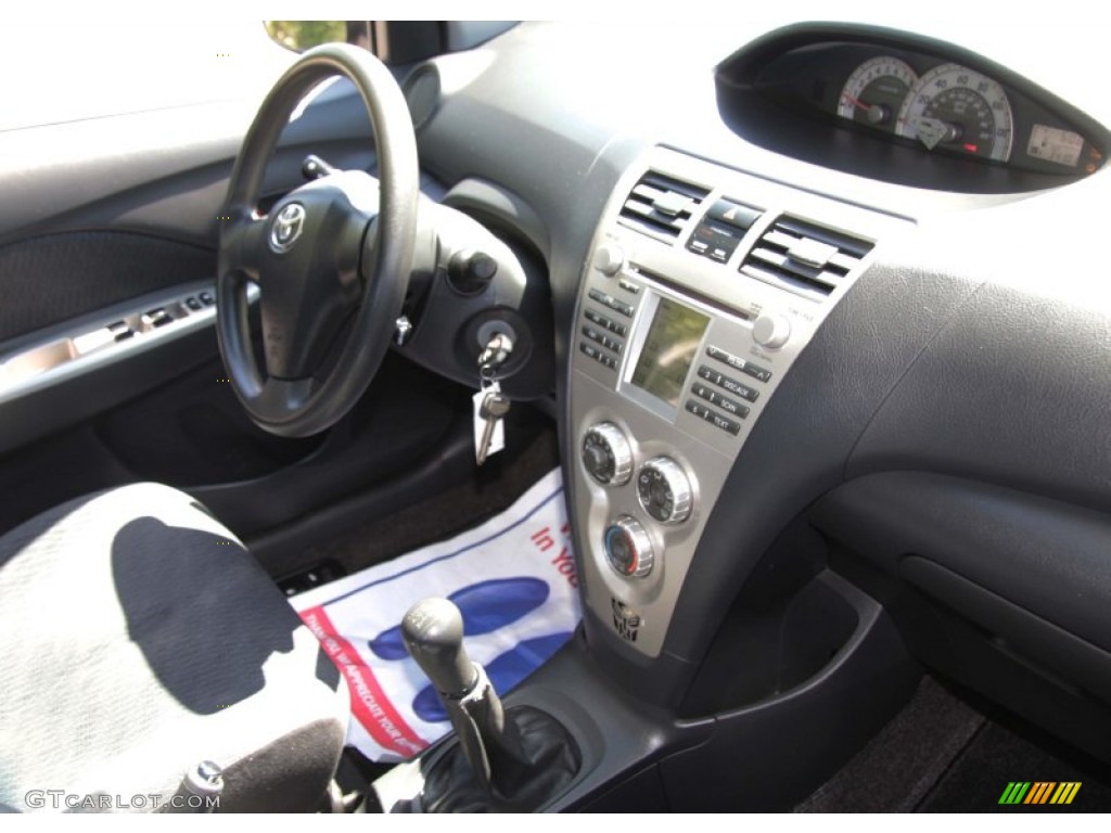 2008 Yaris S Sedan - Nautical Blue Metallic / Dark Charcoal photo #9