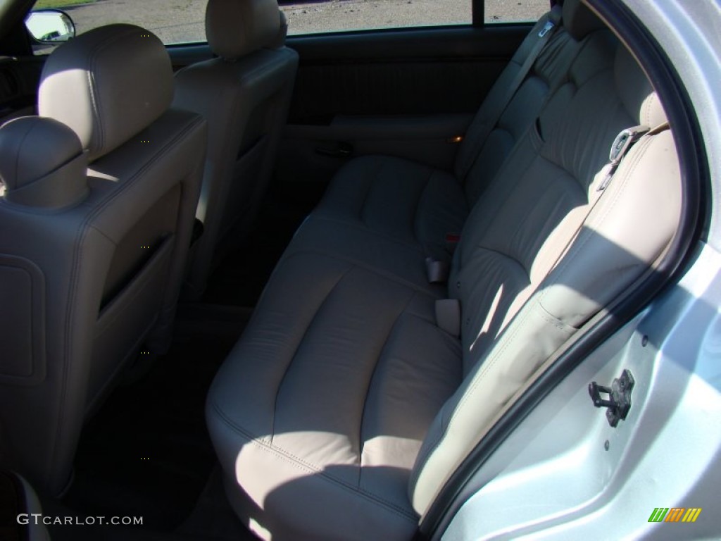 2003 Park Avenue Ultra - Silver Blue Ice Metallic / Shale photo #18