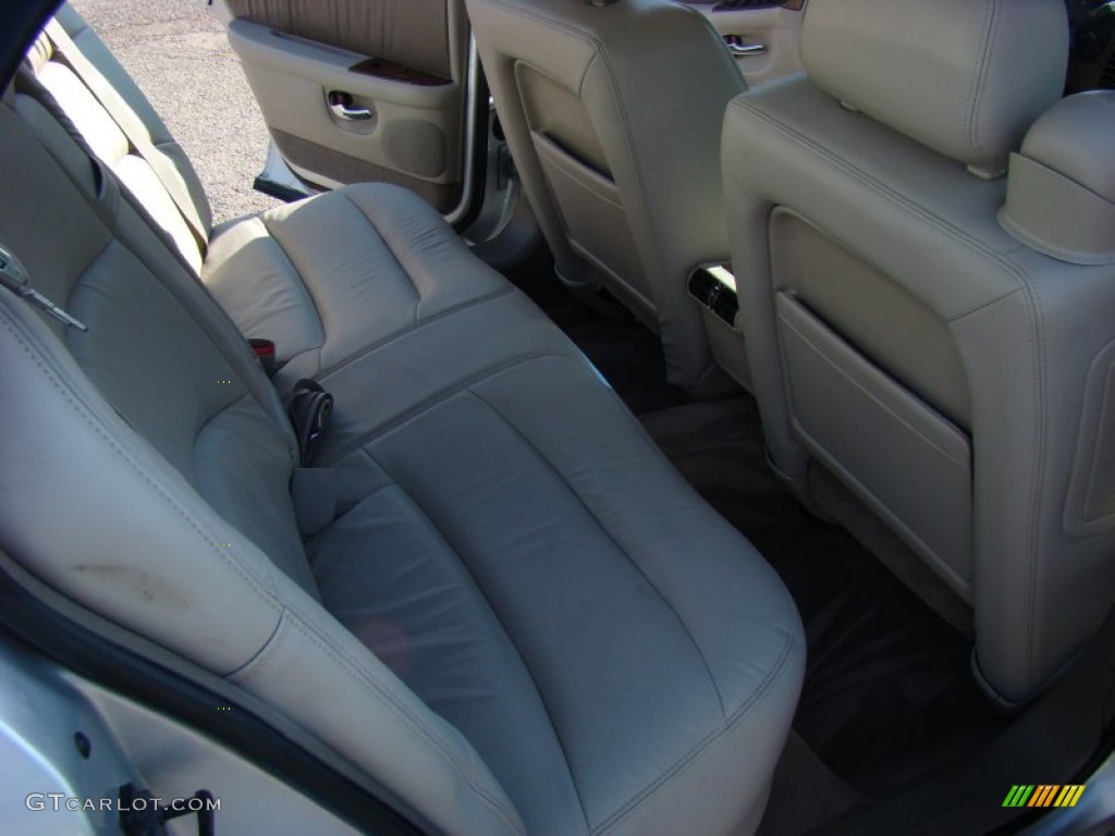 2003 Park Avenue Ultra - Silver Blue Ice Metallic / Shale photo #21