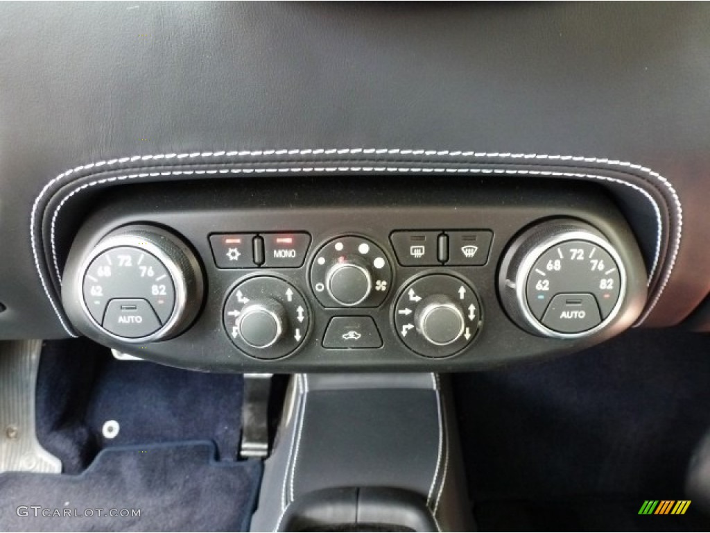 2012 Ferrari 458 Italia Controls Photo #84710947
