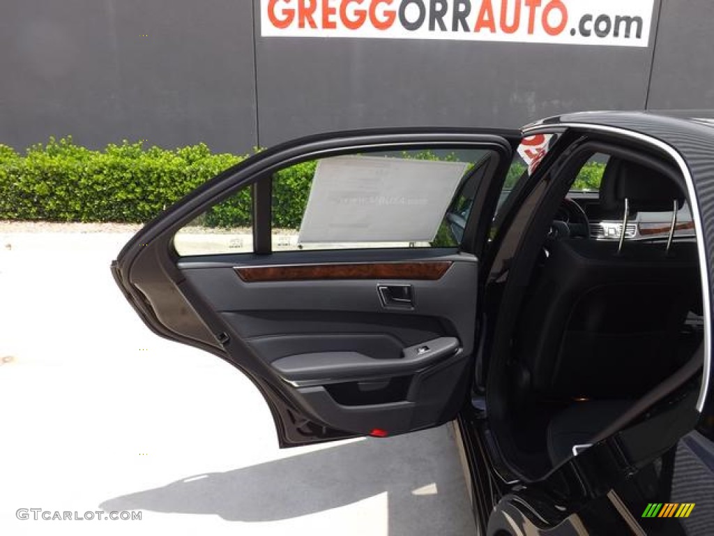 2014 E 350 Sedan - Black / Black photo #26
