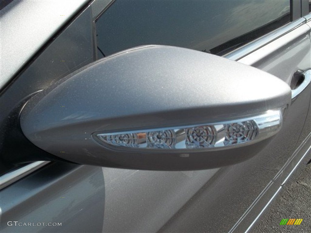 2013 Sonata Hybrid Limited - Hyper Silver Metallic / Gray photo #5