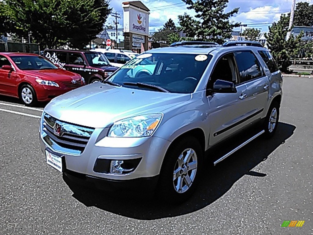 2007 Outlook XE AWD - Silver Pearl / Black photo #1