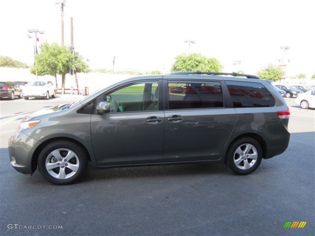 2011 Sienna LE - Cypress Green Pearl / Bisque photo #4