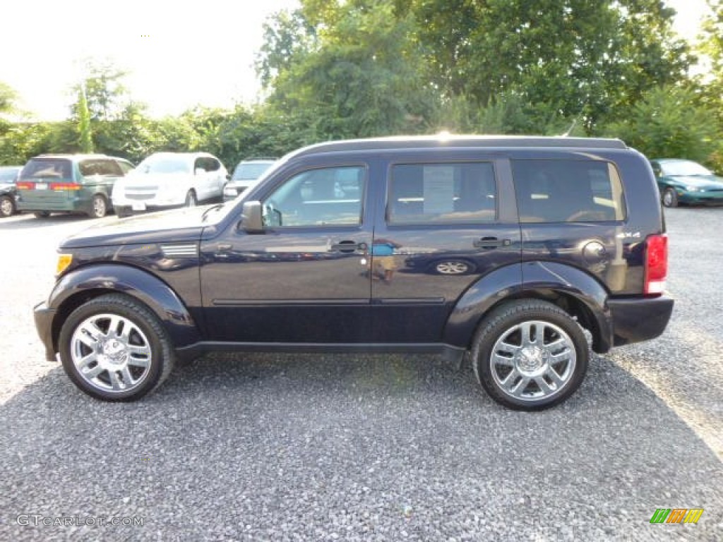 2011 Nitro Heat 4x4 - Blackberry Pearl / Dark Slate Gray photo #8