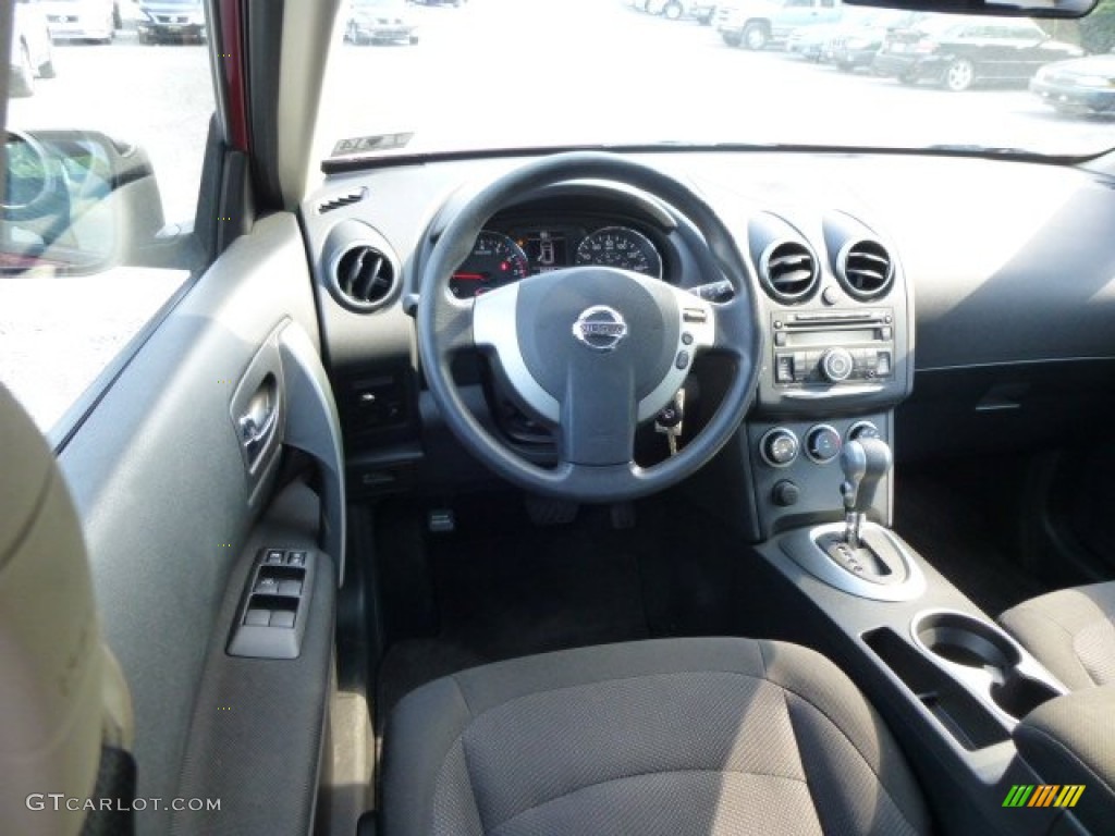 2011 Rogue S AWD - Cayenne Red / Black photo #15