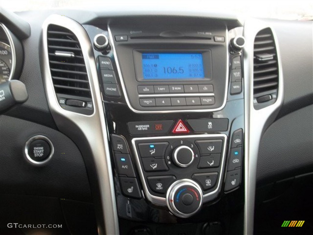 2013 Elantra GT - Silver / Black photo #9