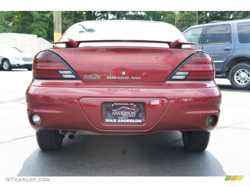 2003 Grand Am SE Sedan - Redfire Metallic / Dark Taupe photo #2