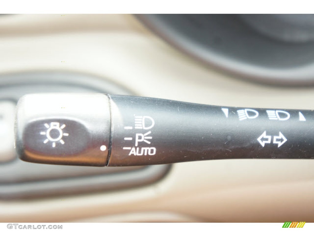 2003 Grand Am SE Sedan - Redfire Metallic / Dark Taupe photo #12