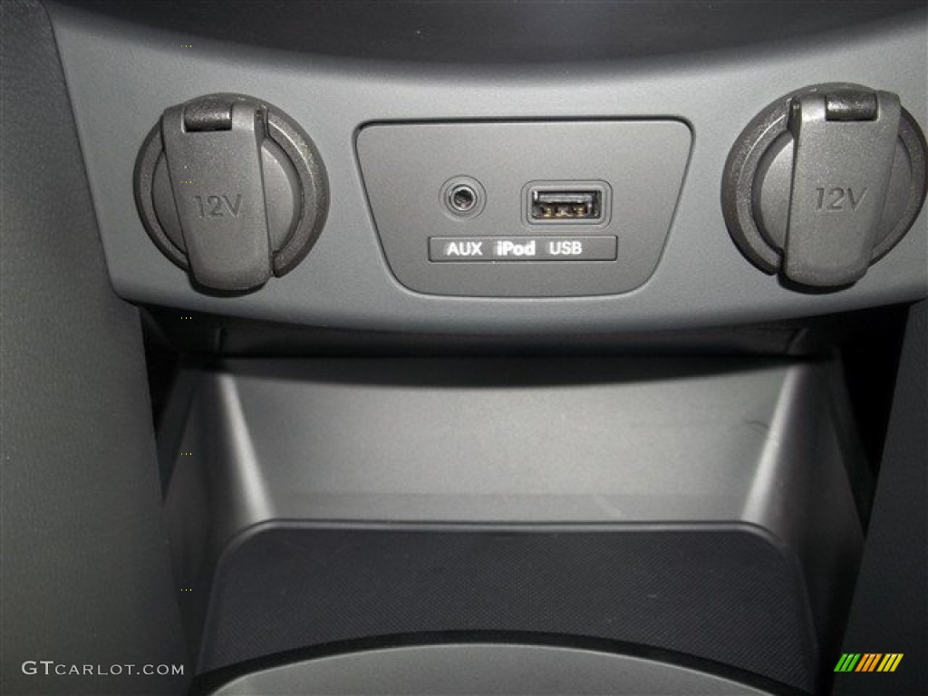 2013 Elantra GT - Black Noir Pearl / Black photo #26