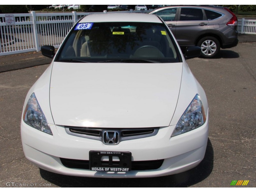 2005 Accord DX Sedan - Taffeta White / Ivory photo #2