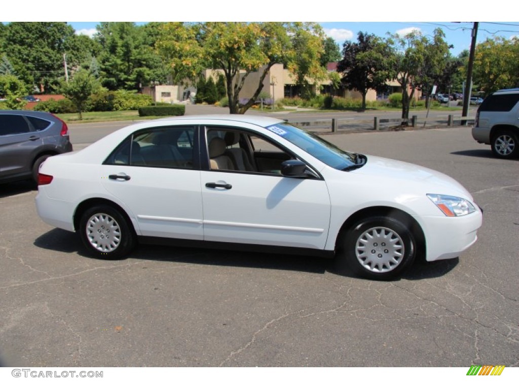 2005 Accord DX Sedan - Taffeta White / Ivory photo #4