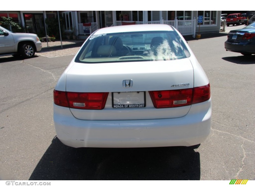 2005 Accord DX Sedan - Taffeta White / Ivory photo #7