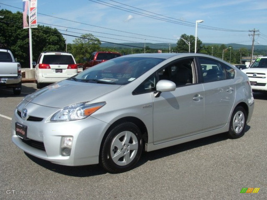 2010 Prius Hybrid II - Classic Silver Metallic / Dark Gray photo #3