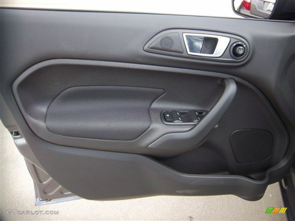 2014 Fiesta SE Hatchback - Storm Gray / Charcoal Black photo #16