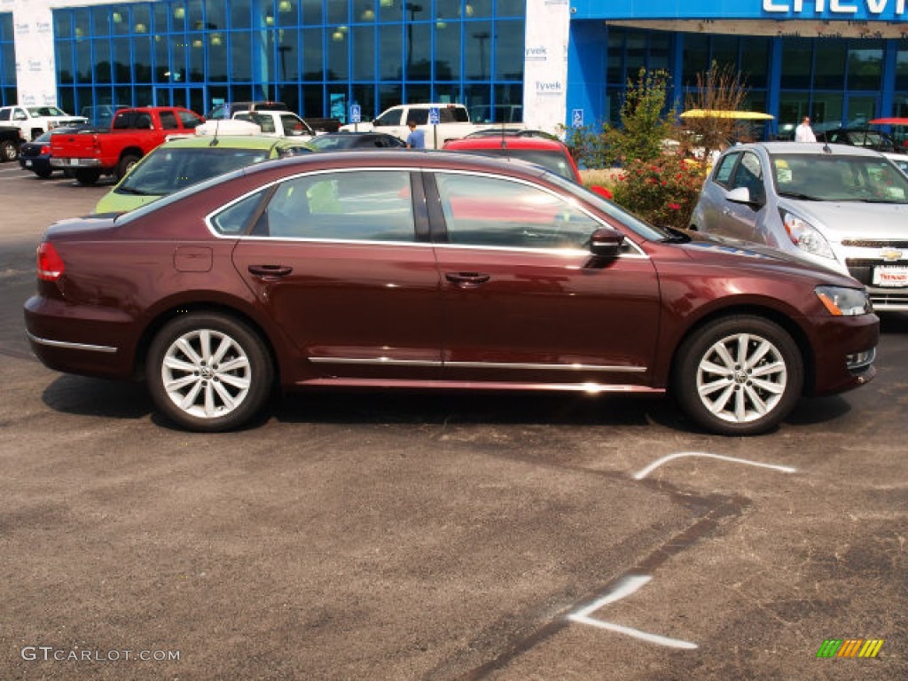 Opera Red Metallic Volkswagen Passat