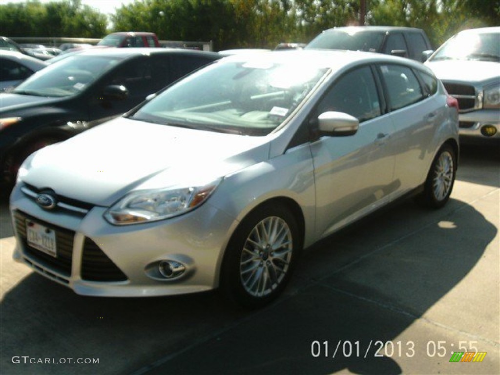 2012 Focus SEL 5-Door - Ingot Silver Metallic / Charcoal Black photo #2