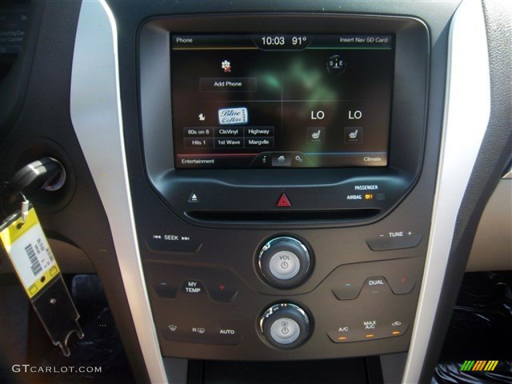 2014 Explorer XLT - Tuxedo Black / Medium Light Stone photo #22