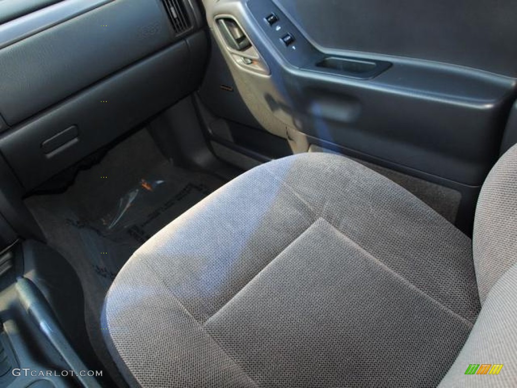 2001 Grand Cherokee Laredo 4x4 - Patriot Blue Pearl / Taupe photo #13