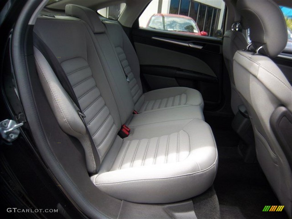 2014 Ford Fusion S Rear Seat Photo #84726901