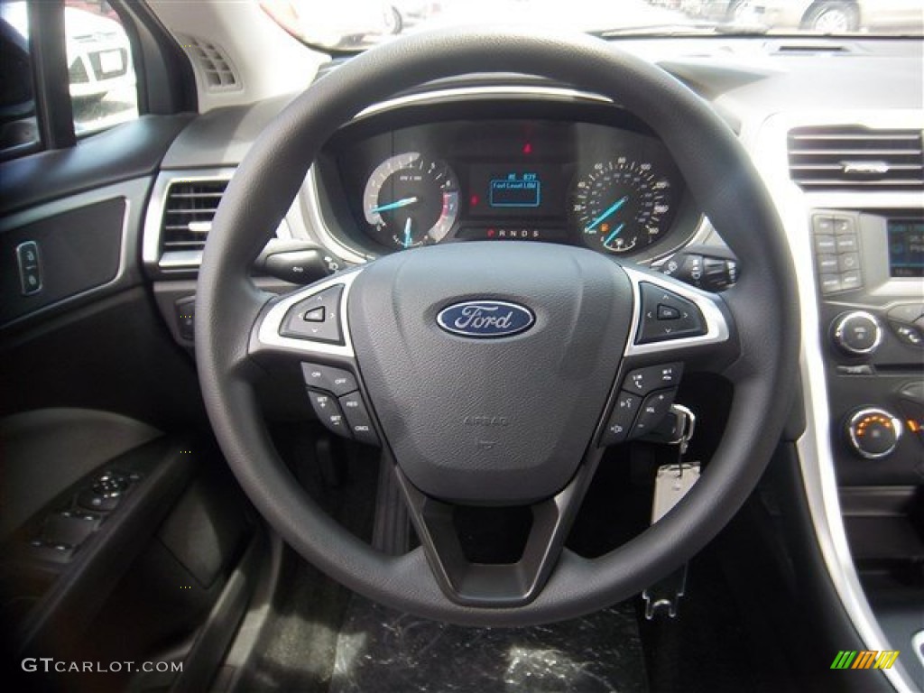 2014 Ford Fusion S Earth Gray Steering Wheel Photo #84726952