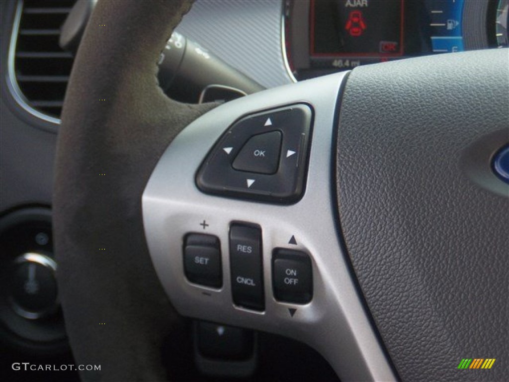 2014 Ford Taurus SHO AWD Controls Photo #84729163