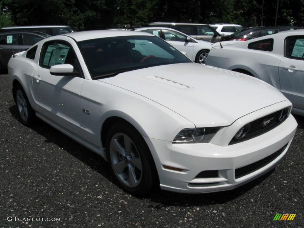 Performance White 2013 Ford Mustang GT Premium Coupe Exterior Photo #84730258