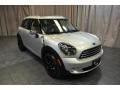 Crystal Silver Metallic - Cooper Countryman Photo No. 4