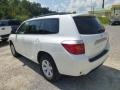 2010 Blizzard White Pearl Toyota Highlander SE 4WD  photo #3