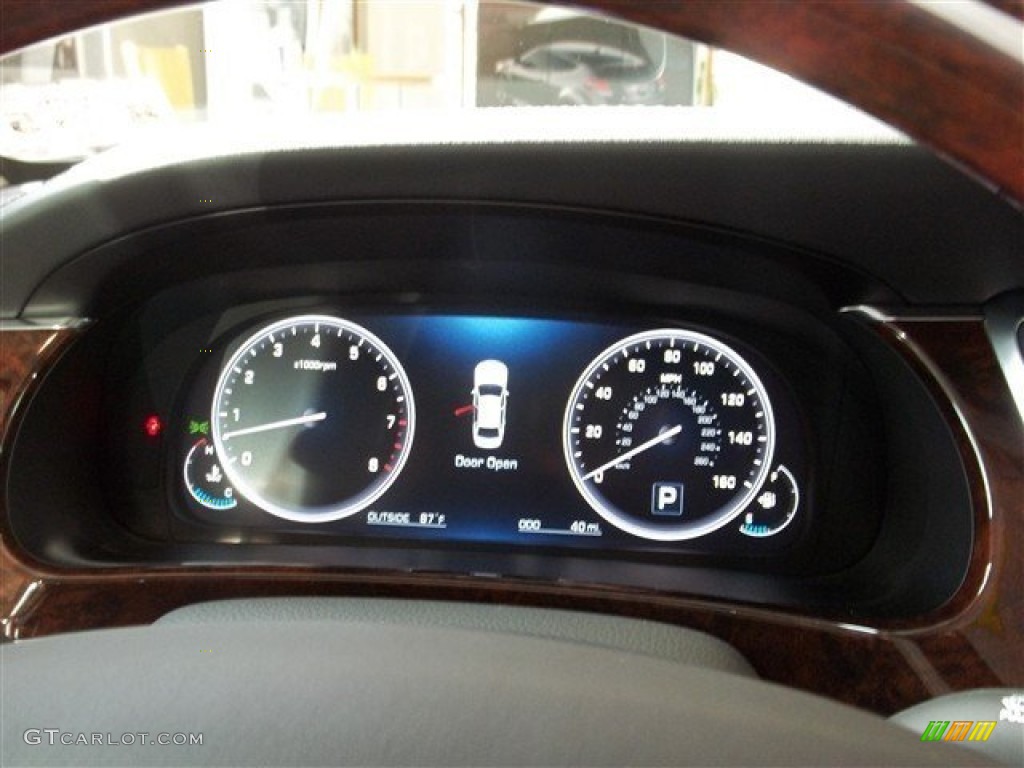 2014 Hyundai Equus Ultimate Gauges Photo #84731707