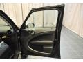 Absolute Black - Cooper S Countryman Photo No. 7