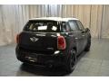 Absolute Black - Cooper S Countryman Photo No. 10