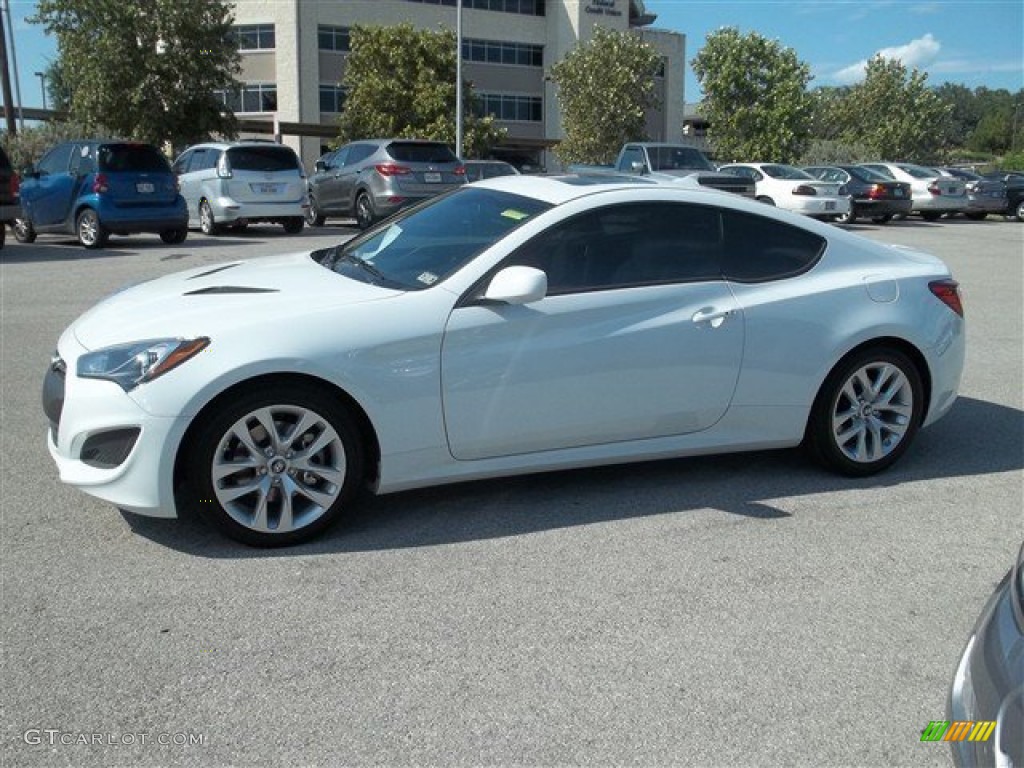 2013 Genesis Coupe 2.0T Premium - White Satin Pearl / Black Cloth photo #2