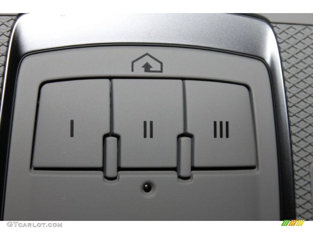 2011 Audi A6 3.2 Sedan Controls Photo #84732550