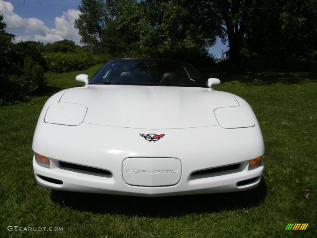 2004 Corvette Coupe - Arctic White / Black photo #20