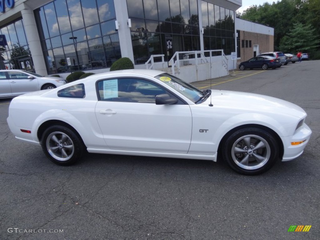 2005 Mustang GT Premium Coupe - Performance White / Red Leather photo #2