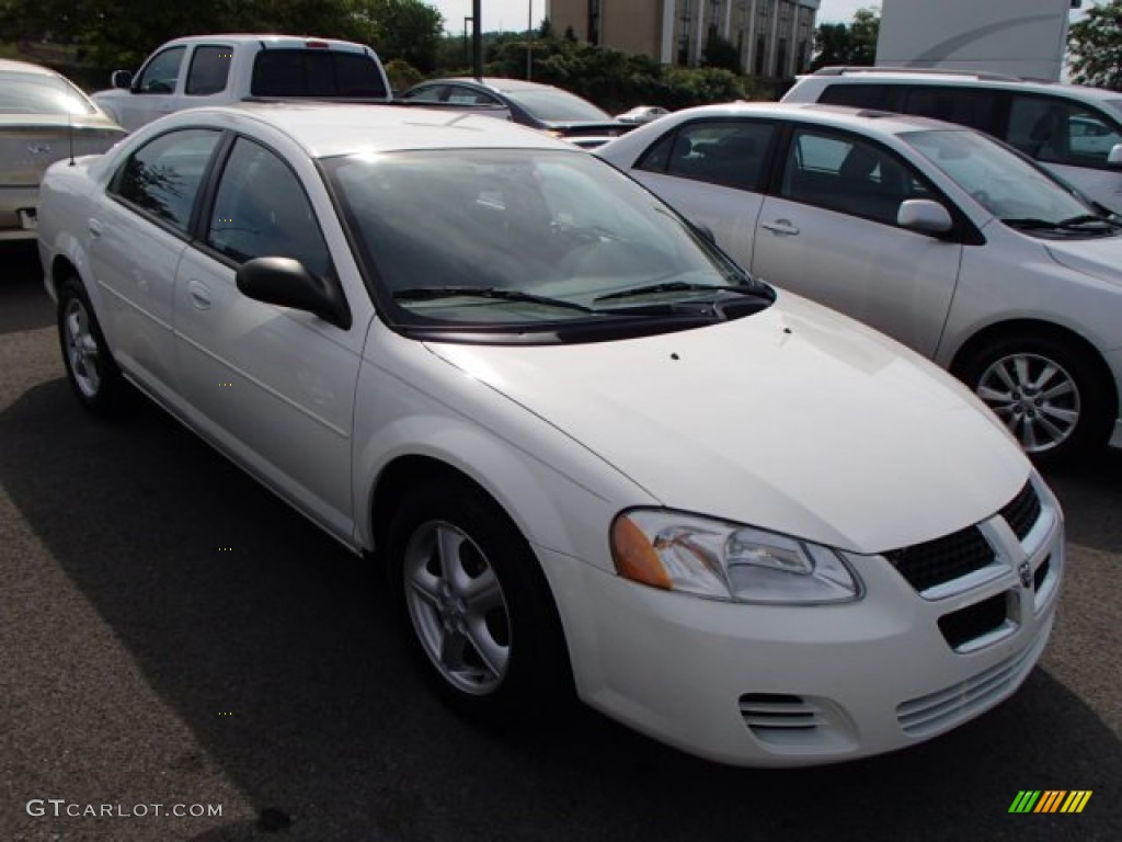 2006 Stratus SXT Sedan - Stone White / Dark Slate Grey photo #1