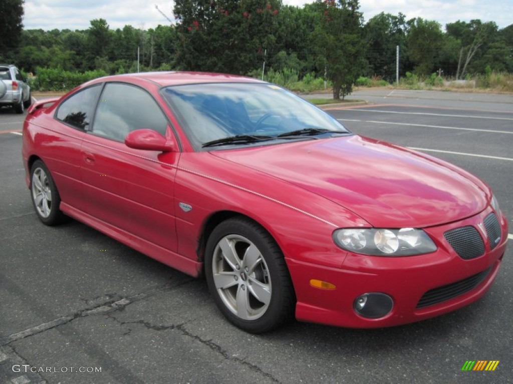 2004 GTO Coupe - Torrid Red / Black photo #2