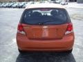 Spicy Orange - Aveo 5 Hatchback Photo No. 4