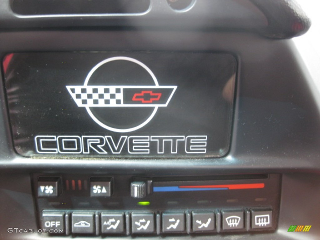1994 Corvette Convertible - Torch Red / Black photo #13