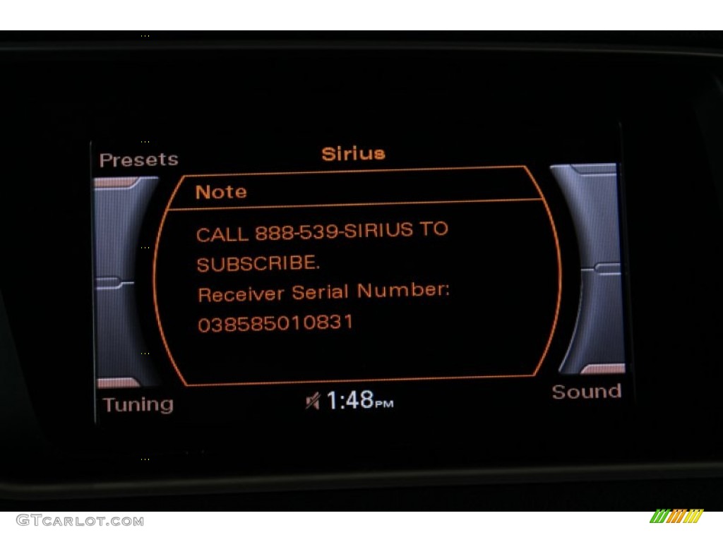 2011 Q5 2.0T quattro - Ice Silver Metallic / Black photo #16