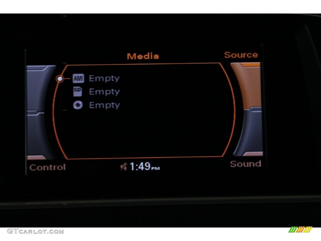 2011 Q5 2.0T quattro - Ice Silver Metallic / Black photo #17