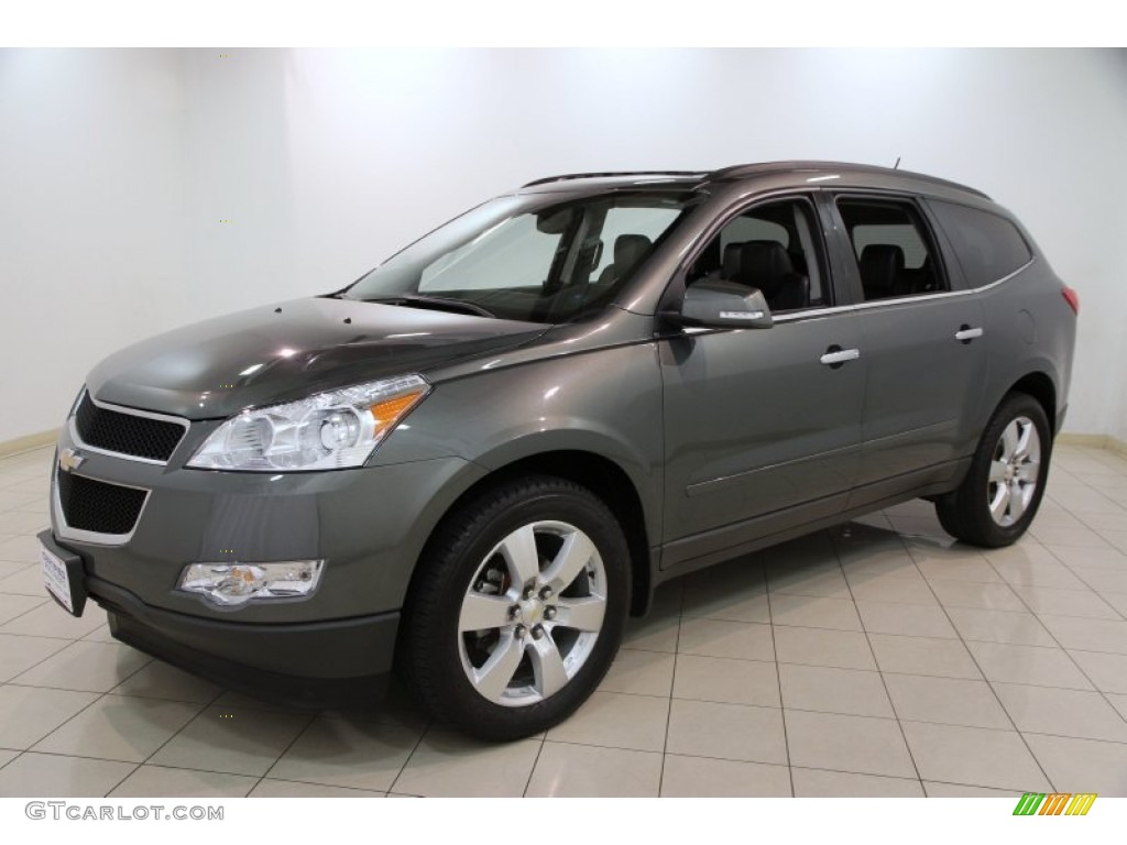 Steel Green Metallic 2010 Chevrolet Traverse LT Exterior Photo #84740618