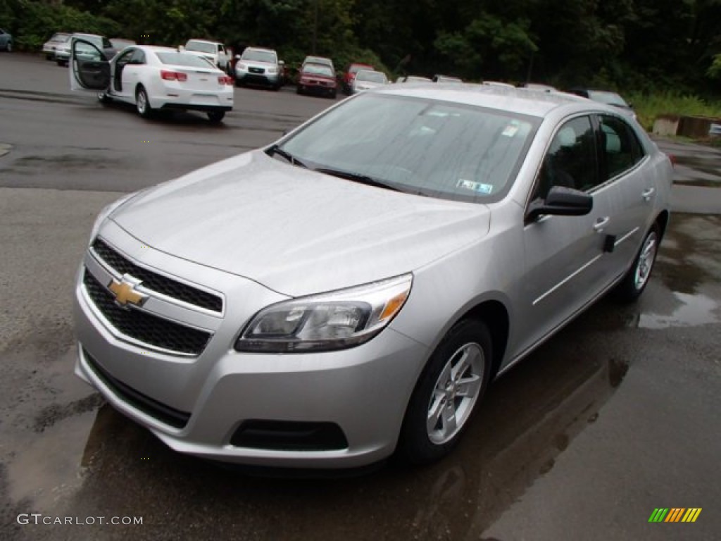 2013 Malibu LS - Silver Ice Metallic / Jet Black/Titanium photo #4