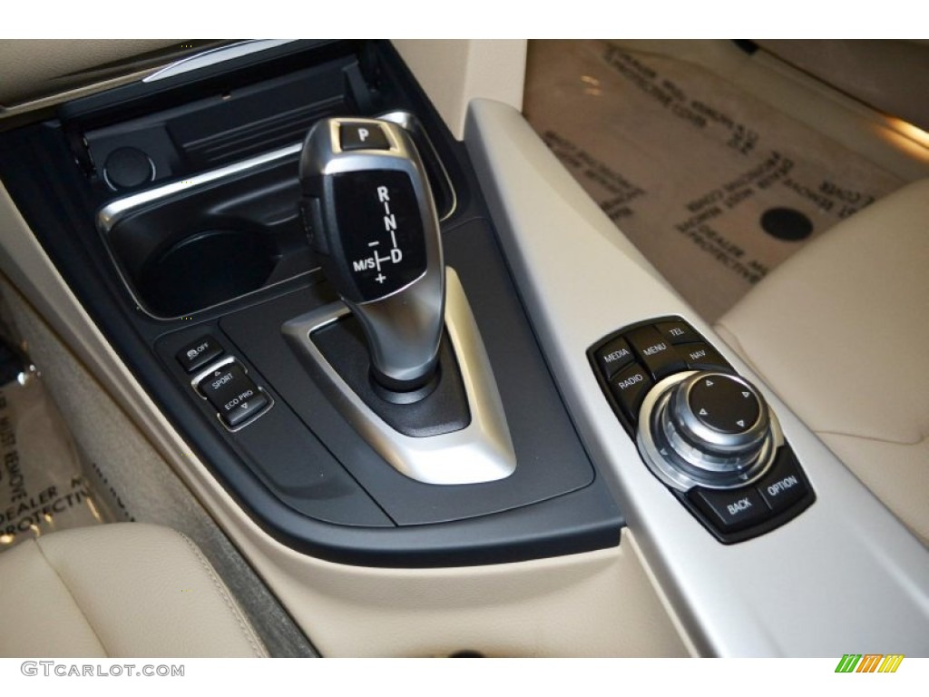 2013 3 Series 328i Sedan - Black Sapphire Metallic / Venetian Beige photo #9