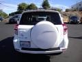 Super White - RAV4 I4 Photo No. 6