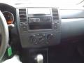 Super Black - Versa 1.6 Sedan Photo No. 15