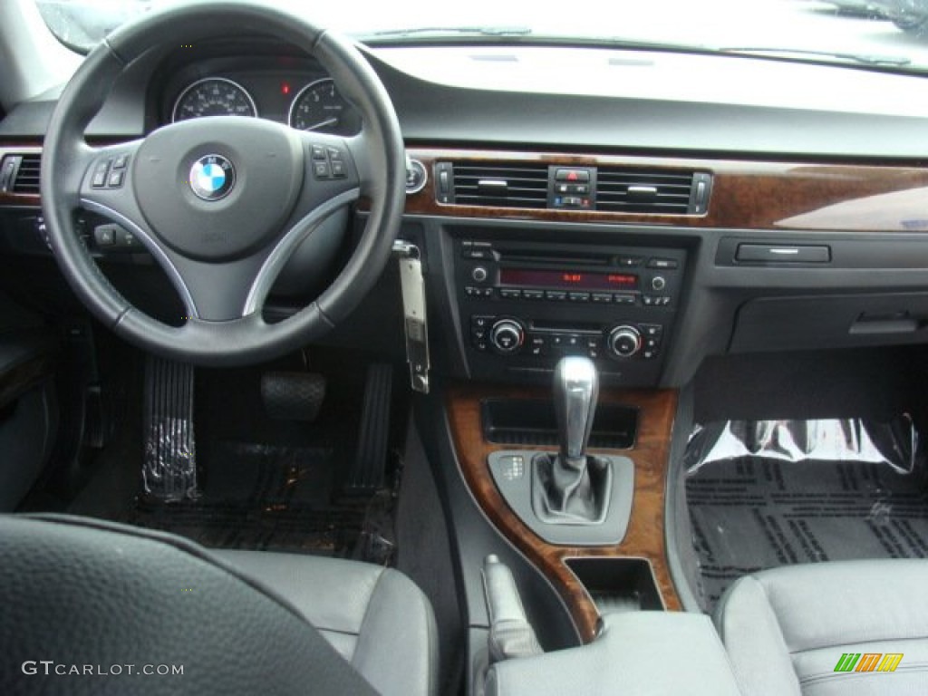2010 3 Series 328i xDrive Coupe - Crimson Red / Black photo #10