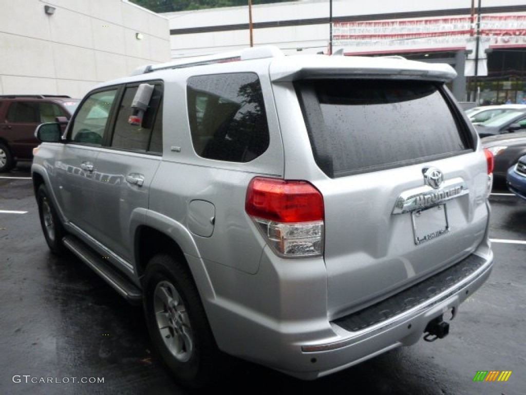 2011 4Runner SR5 4x4 - Classic Silver Metallic / Black Leather photo #14