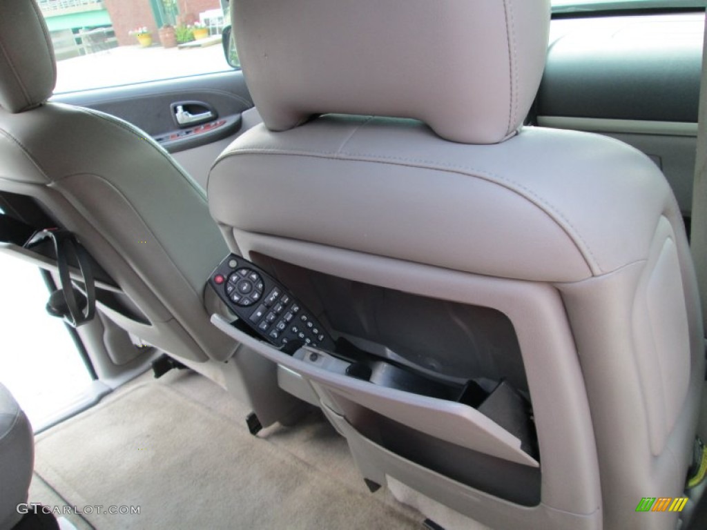 2006 MPV LX - Nordic Green Mica / Beige photo #41